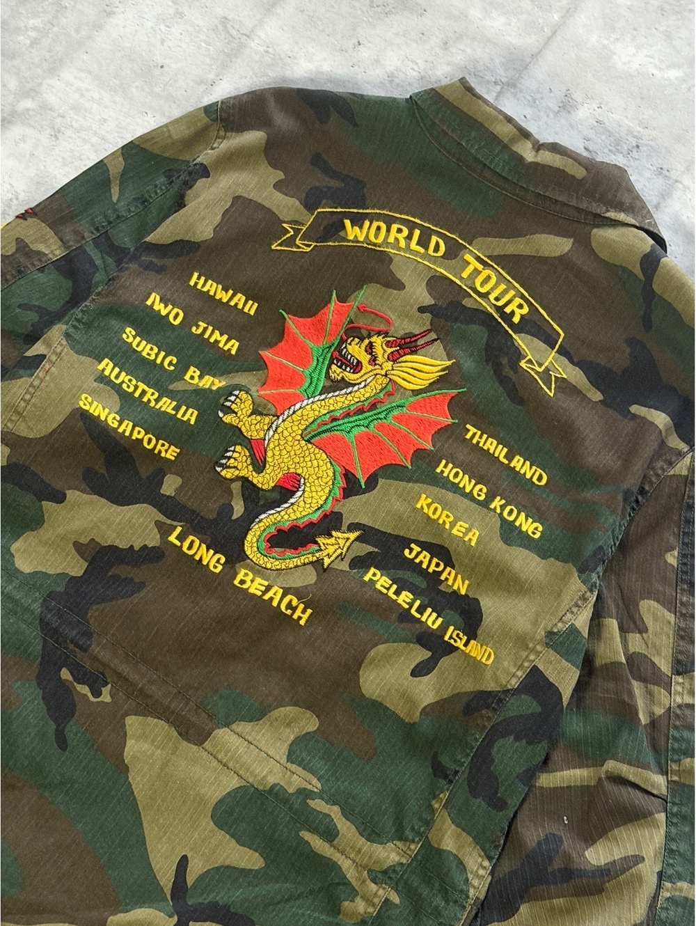 Alpha Industries Camo Military Embroidered Dragon Coat Sz M